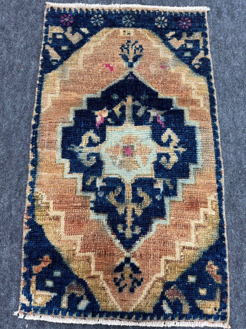 Turkish Yastik Rug 1'7" x  2'8" #24175