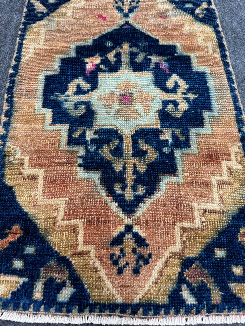Turkish Yastik Rug 1'7" x  2'8" #24175