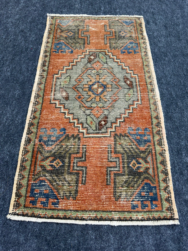 Turkish Yastik Rug 1'8" x  3'1" #24171