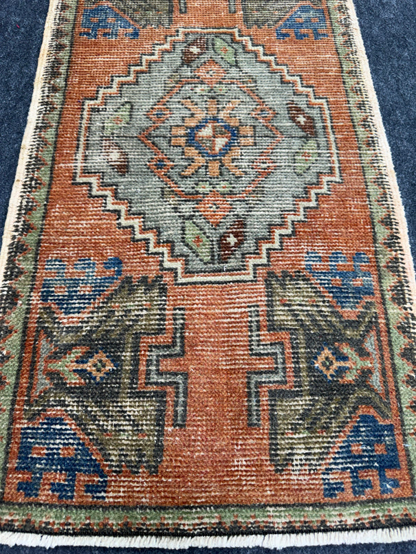 Turkish Yastik Rug 1'8" x  3'1" #24171