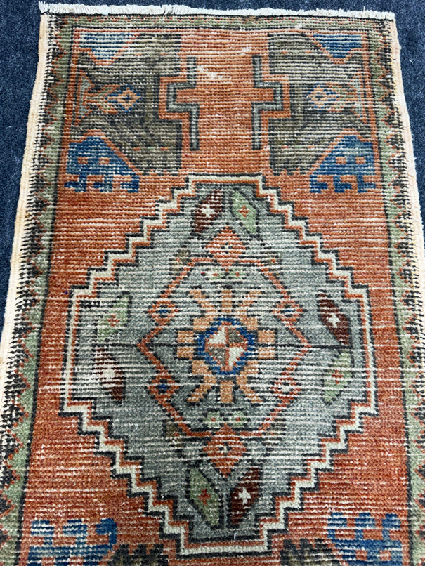 Turkish Yastik Rug 1'8" x  3'1" #24171