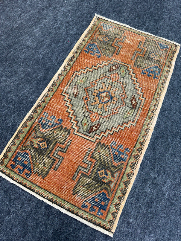 Turkish Yastik Rug 1'8" x  3'1" #24171