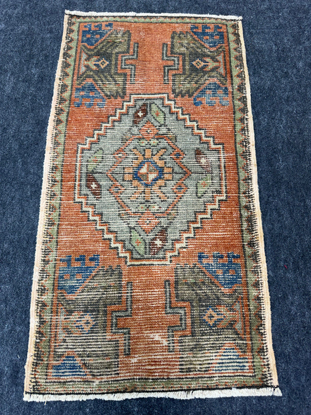 Turkish Yastik Rug 1'8" x  3'1" #24171