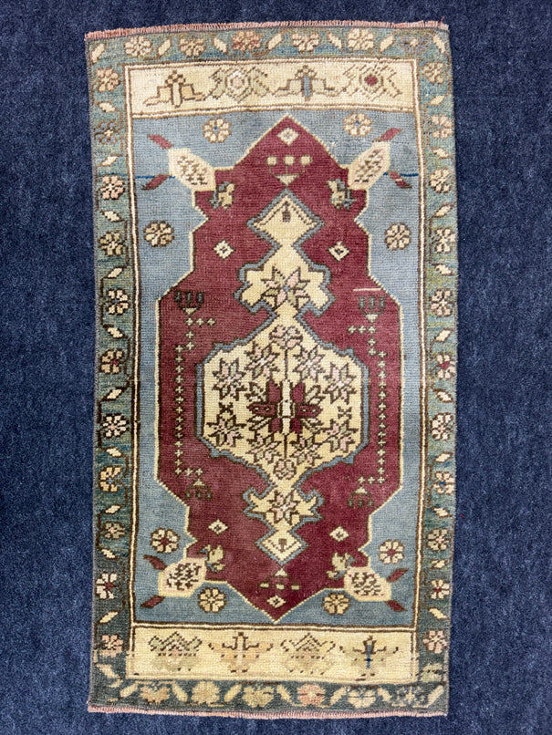 Turkish Yastik Rug 1'10" x  3'5" #24172