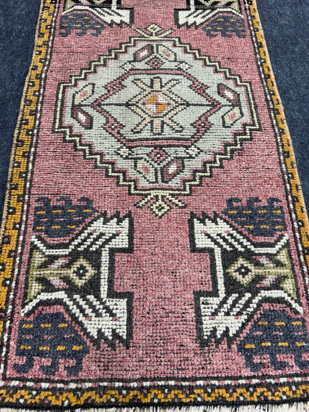 Turkish Yastik Rug 1'8" x  3'2" #24161