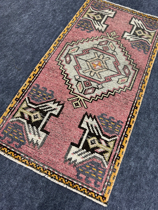 Turkish Yastik Rug  1'8" x  3'3" #24162