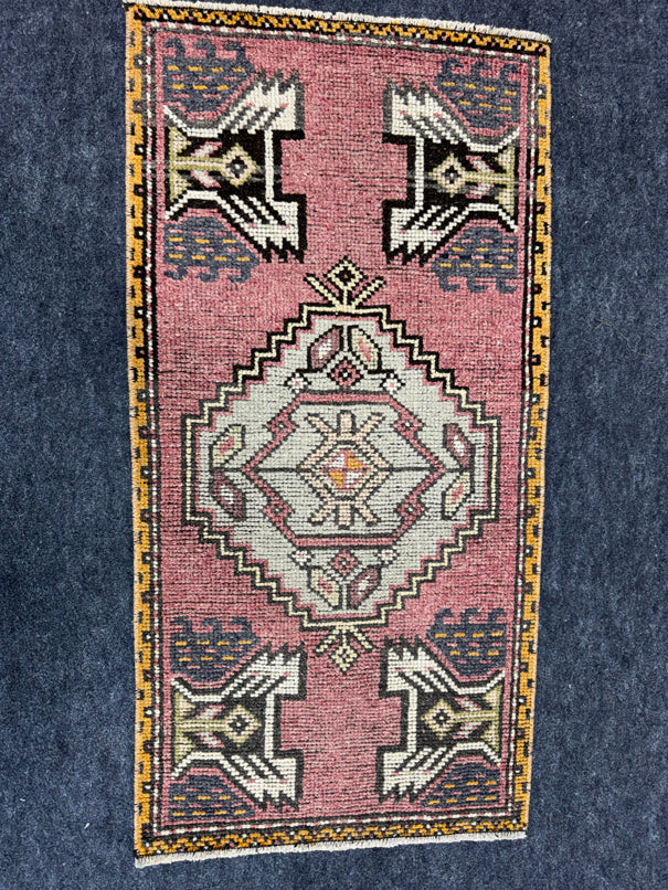 Turkish Yastik Rug  1'8" x  3'3" #24162