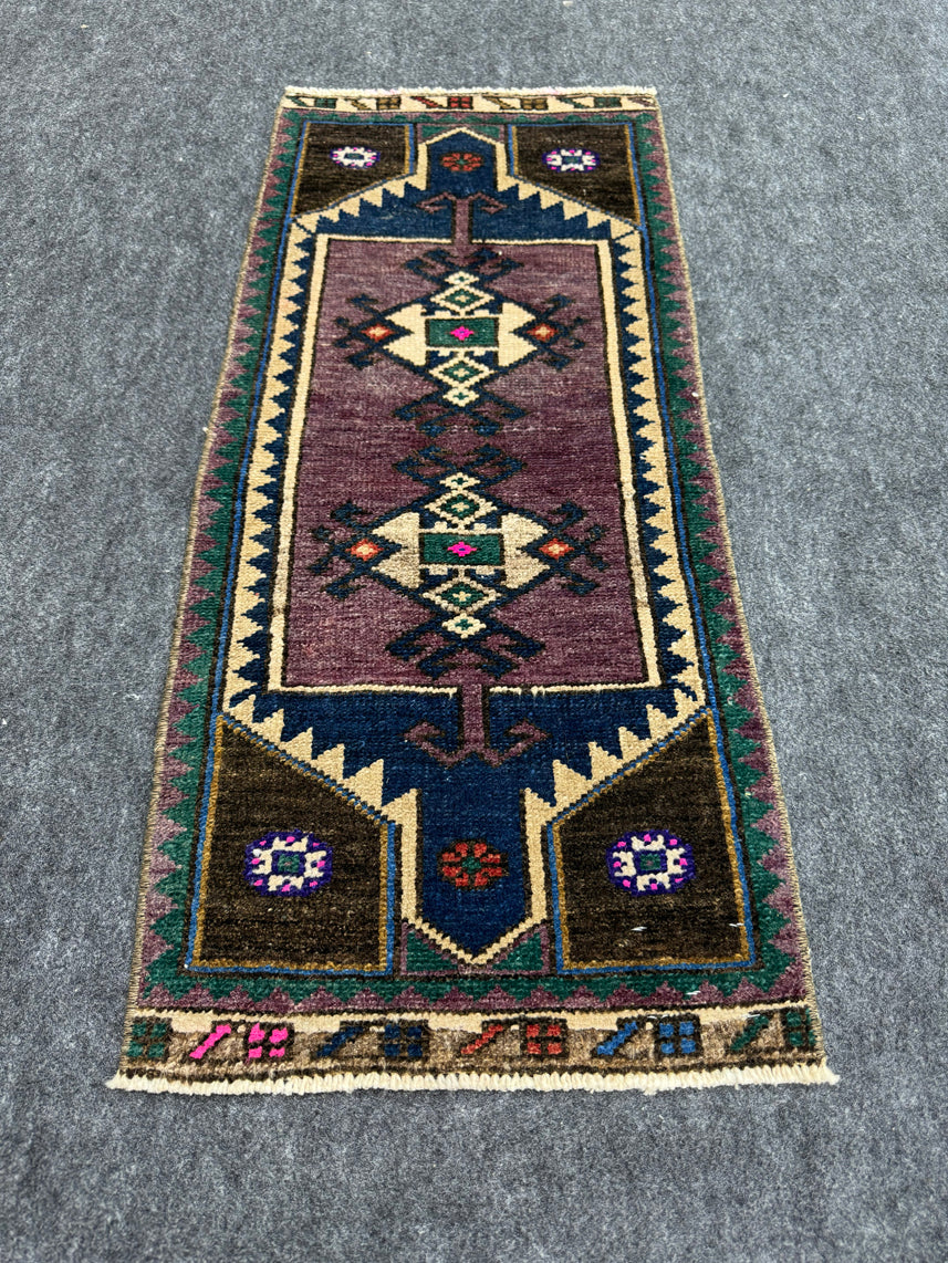 Turkish Yastik Rug 1'3" x  3' #24131