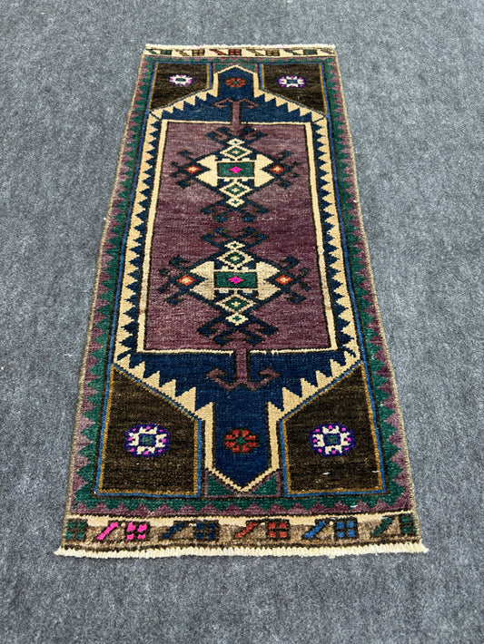 Turkish Yastik Rug 1'3" x  3' #24131