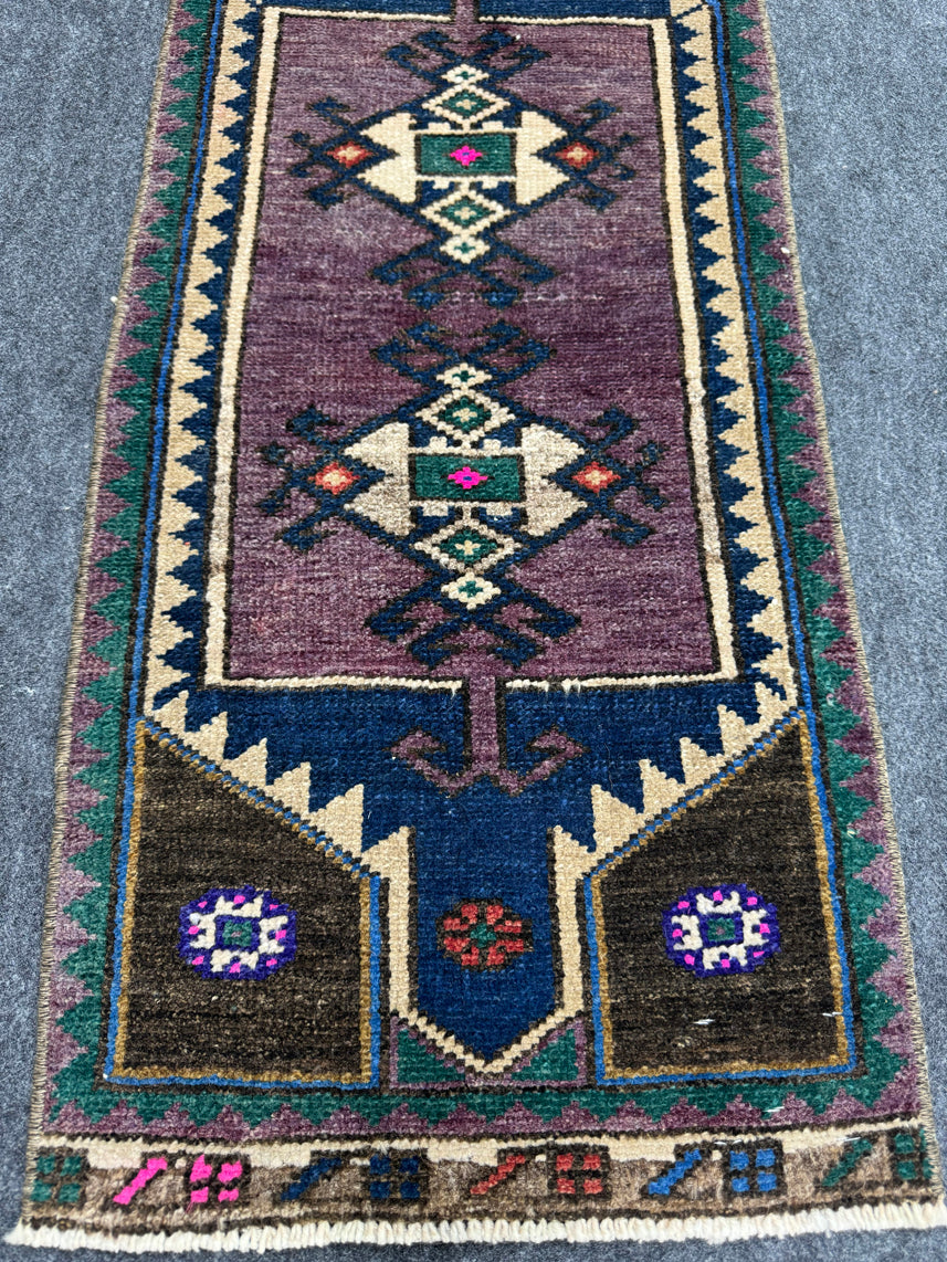 Turkish Yastik Rug 1'3" x  3' #24131