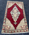 Turkish Yastik Rug 1'7" x 2'9" #24124