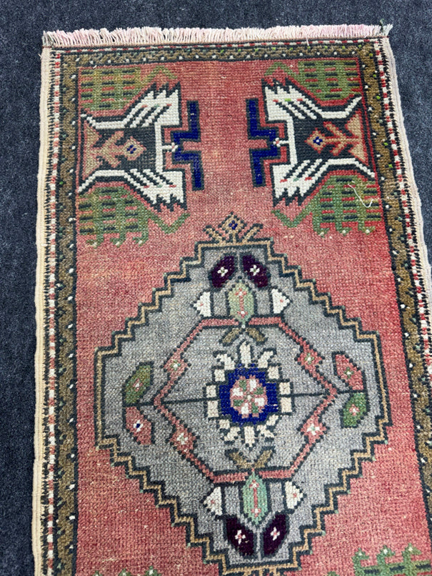 Turkish Yastik Rug  1'8" x  3'4" #24123