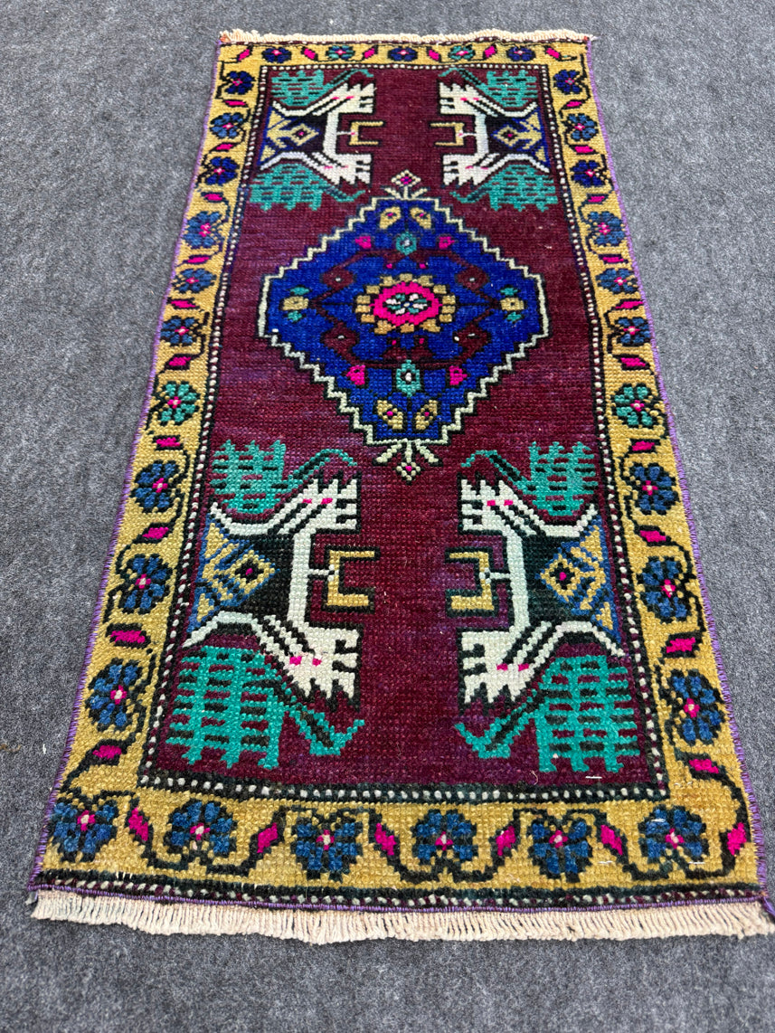 Turkish Yastik Rug  1'6" x  3'2" #24106