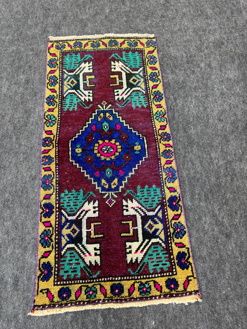 Turkish Yastik Rug  1'6" x  3'2" #24106