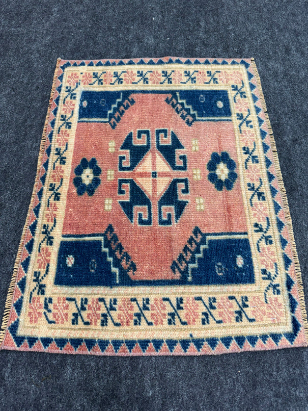 Turkish Yastik Rug 1'9" x 2'4" #24107