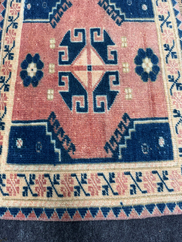 Turkish Yastik Rug 1'9" x 2'4" #24107