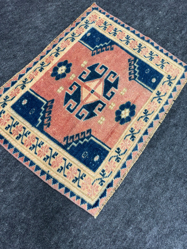 Turkish Yastik Rug 1'9" x 2'4" #24107