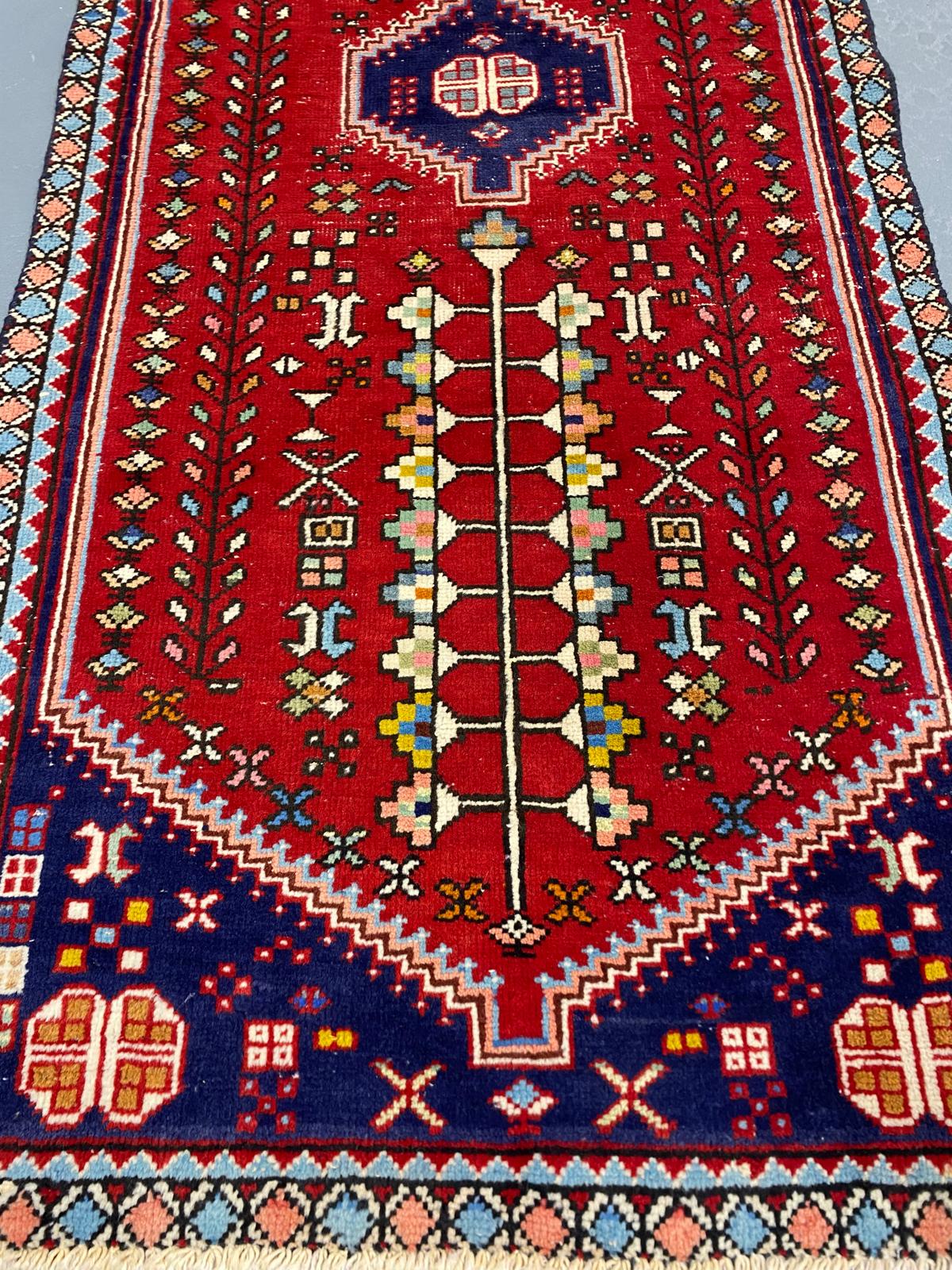 Oriental Handmade Vintage Rug 2' x 4'10" #21447