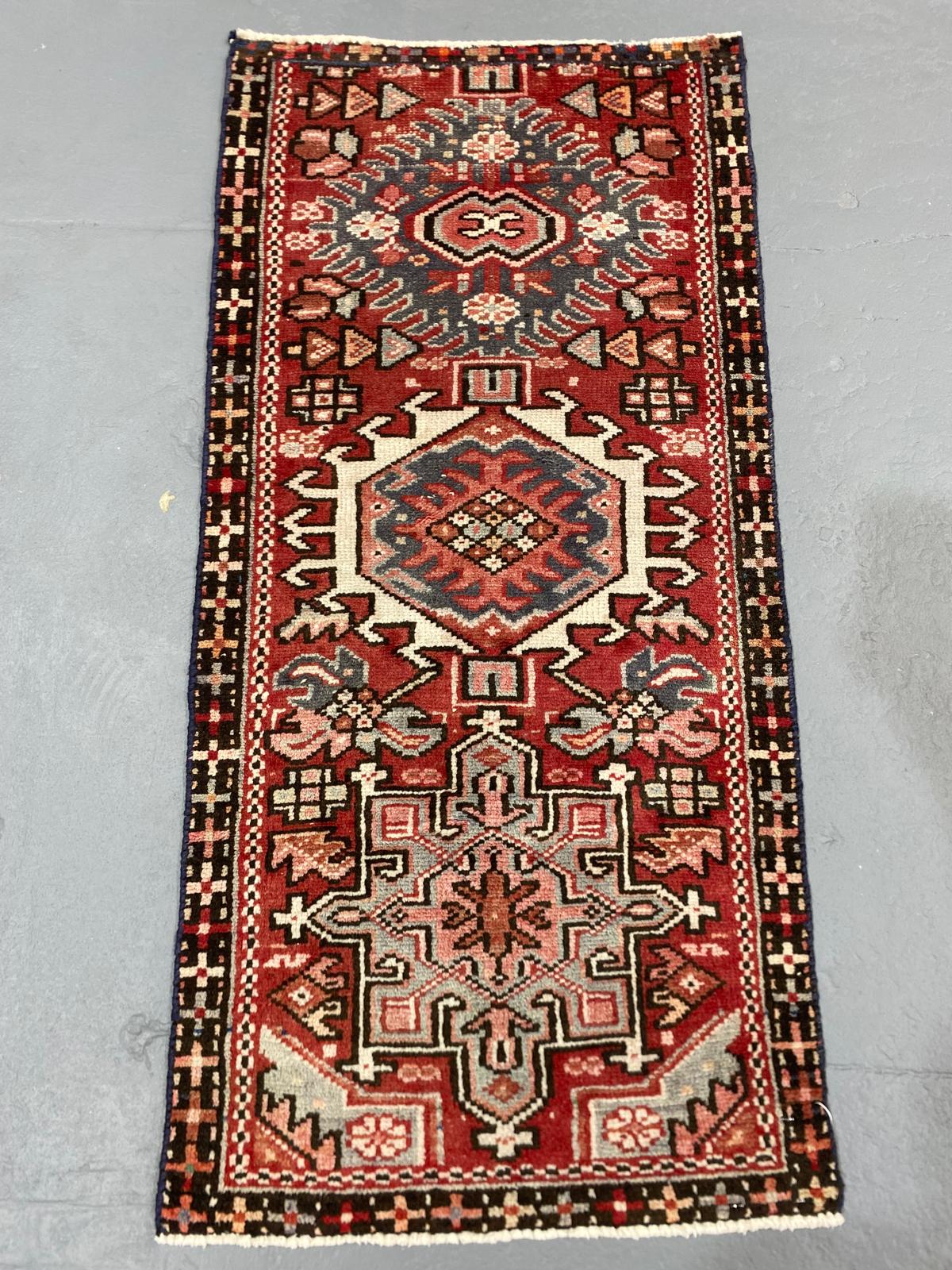 Oriental Handmade Vintage Rug 1'10" x 3'11" #21445