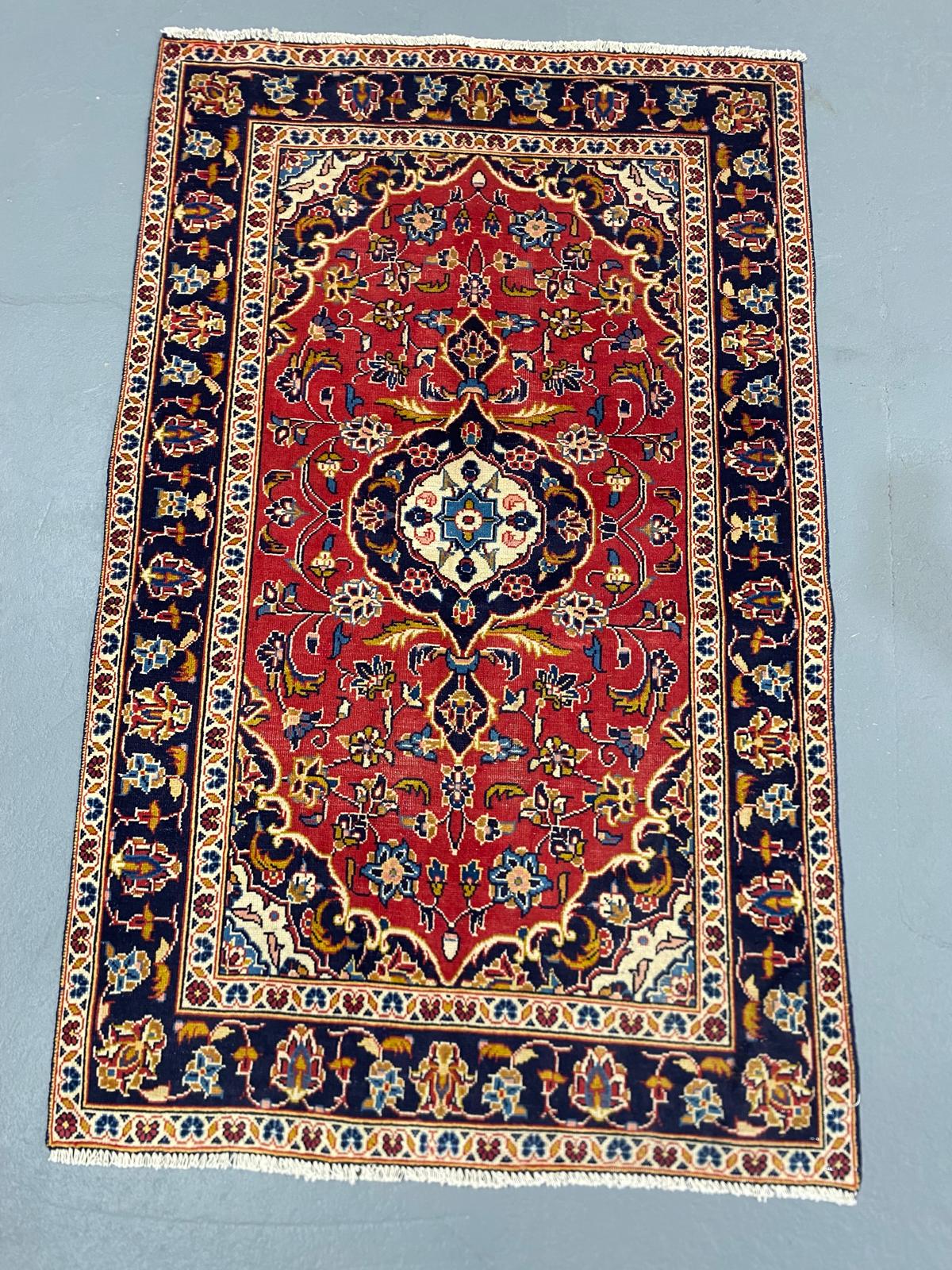Oriental Handmade Vintage Rug 3'2" x 5'1" #21429