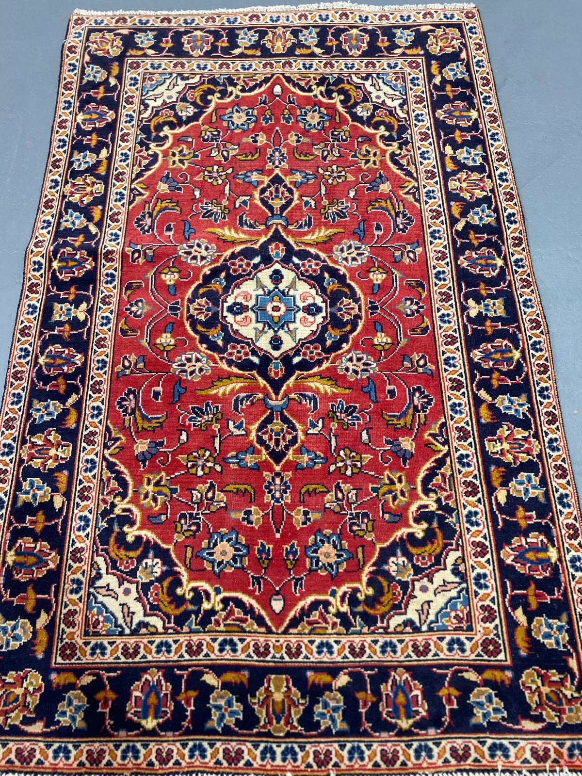 Oriental Handmade Vintage Rug 3'2" x 5'1" #21429