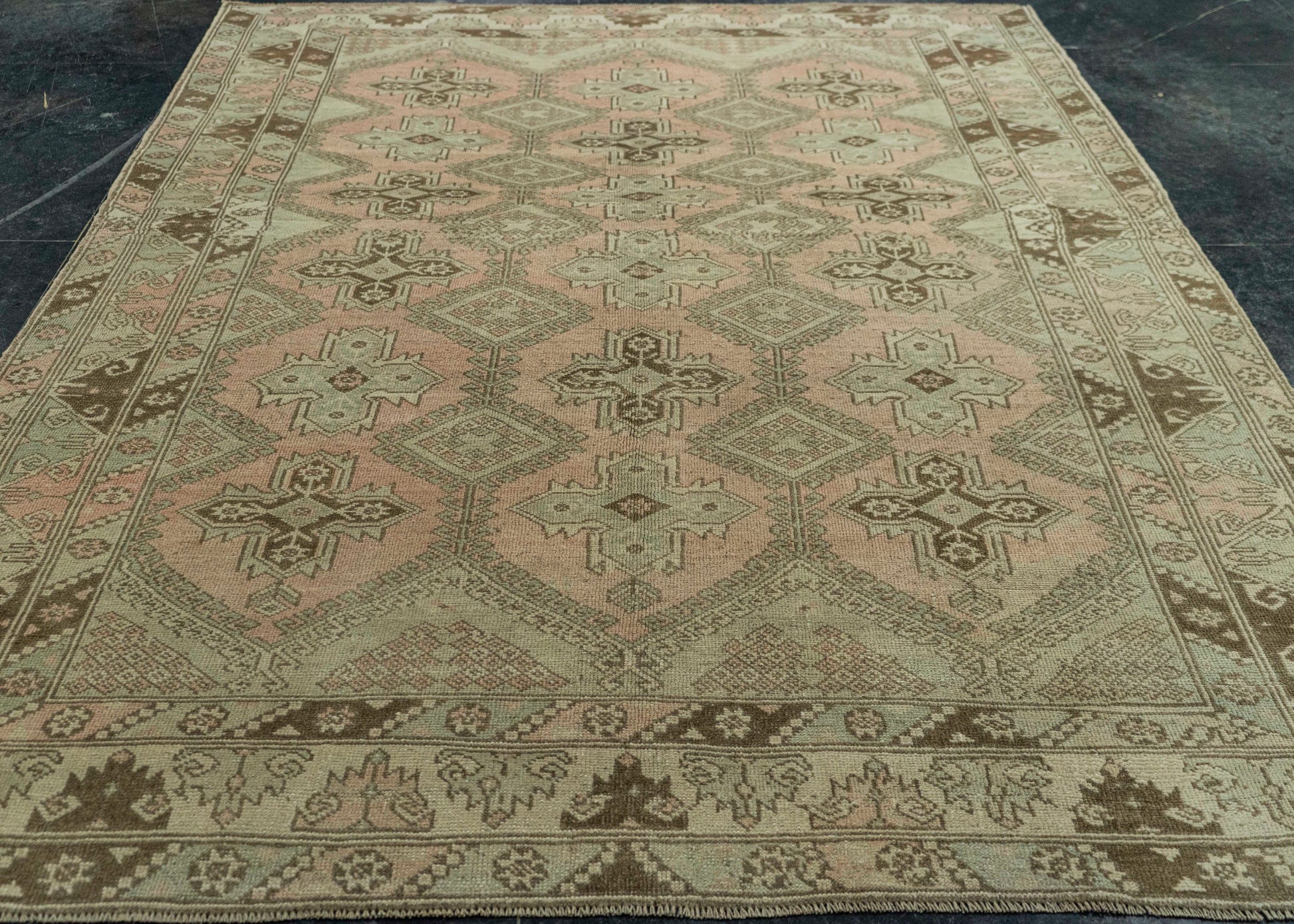 Turkish Vintage Rug 6'10" x 9'4" #20698