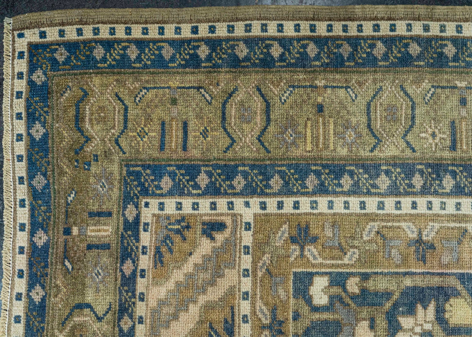 Turkish Vintage Rug 5'11" x 9'8" #20694