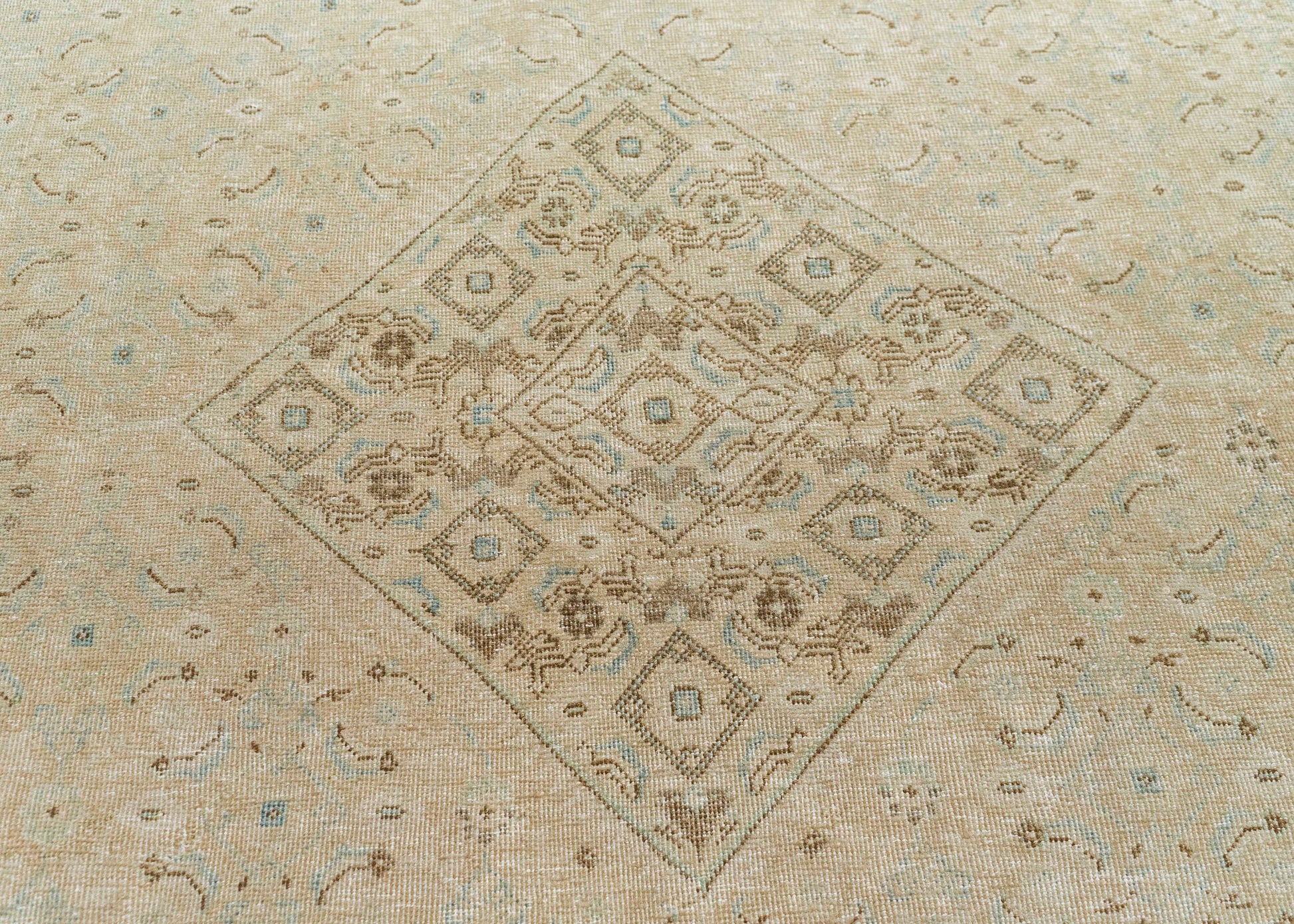 Turkish Vintage Rug  10'1" x 13'6" #22781