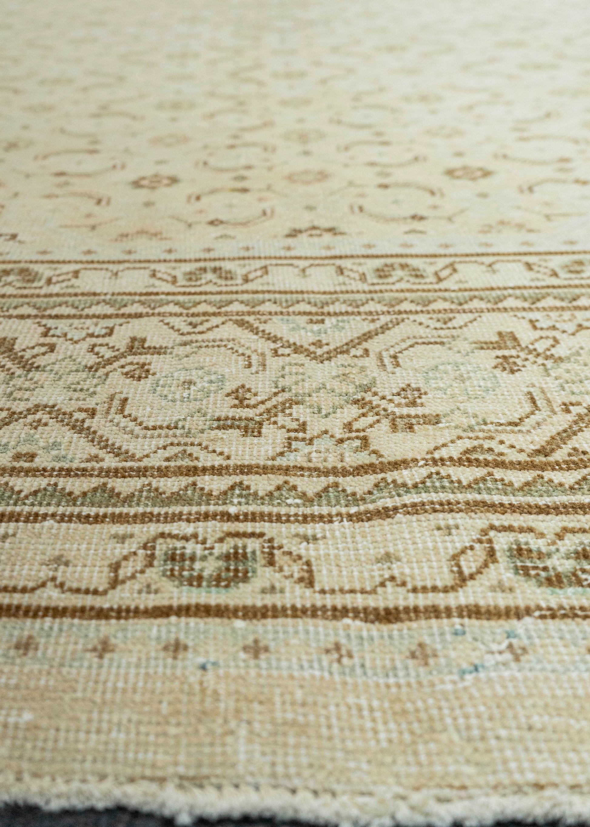 Turkish Vintage Rug  9'7" x 13'2" #22772