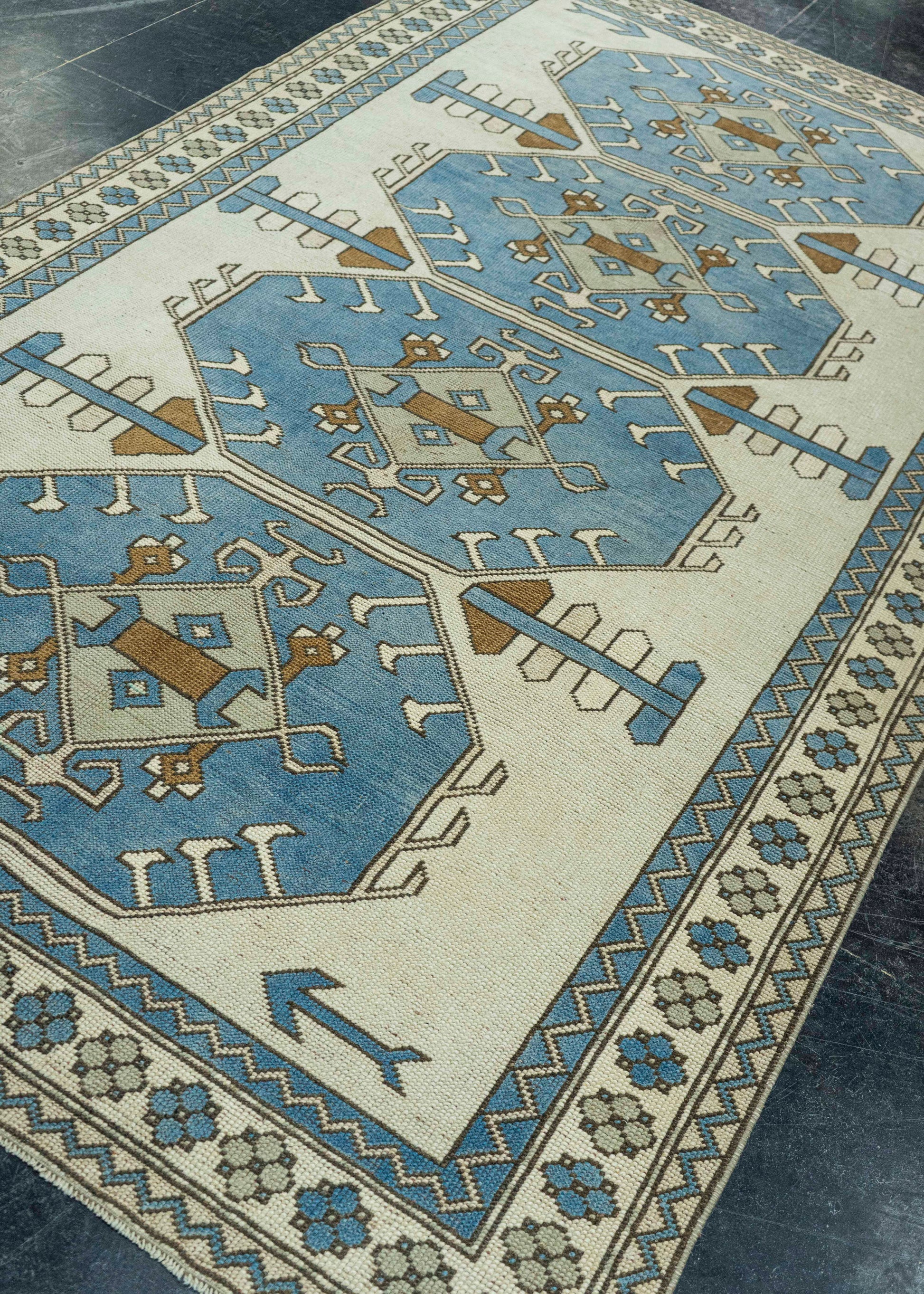 Turkish Vintage Rug 5'4" x 9'2" #20569