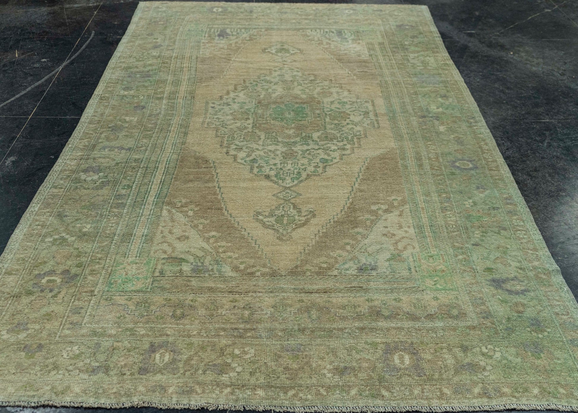 Turkish Vintage Rug 5'7" x 9'9" #20601