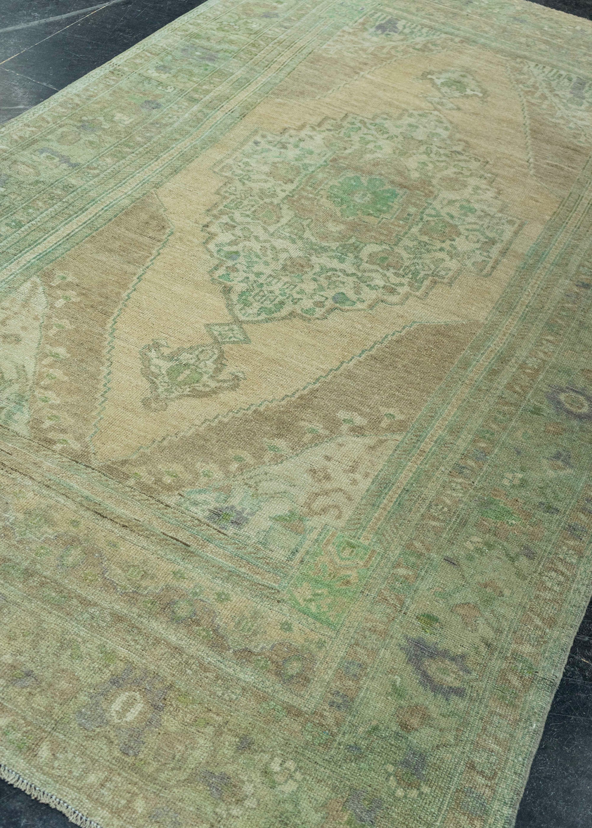 Turkish Vintage Rug 5'7" x 9'9" #20601