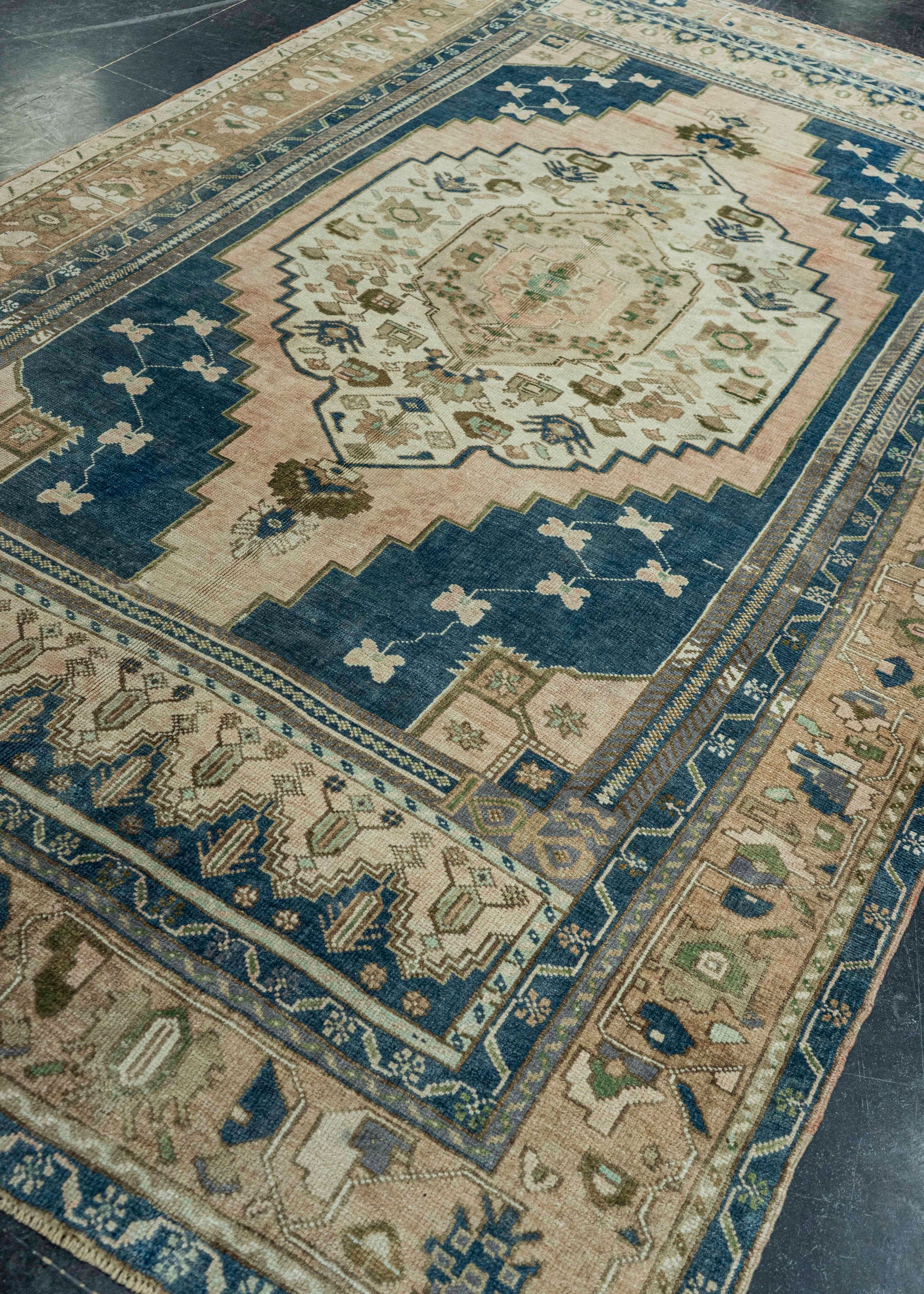 Turkish Vintage Rug 6'3" x 10'5" #20664
