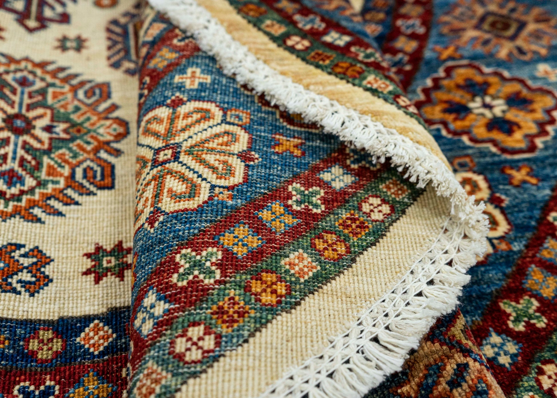 Square Oriental Handmade Rug  5'10" x 5'10" #22882