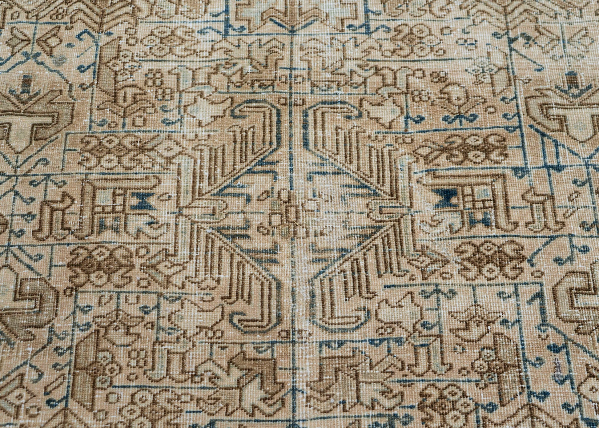 Antique Heriz Rug 7'6" x 10'4" #16898
