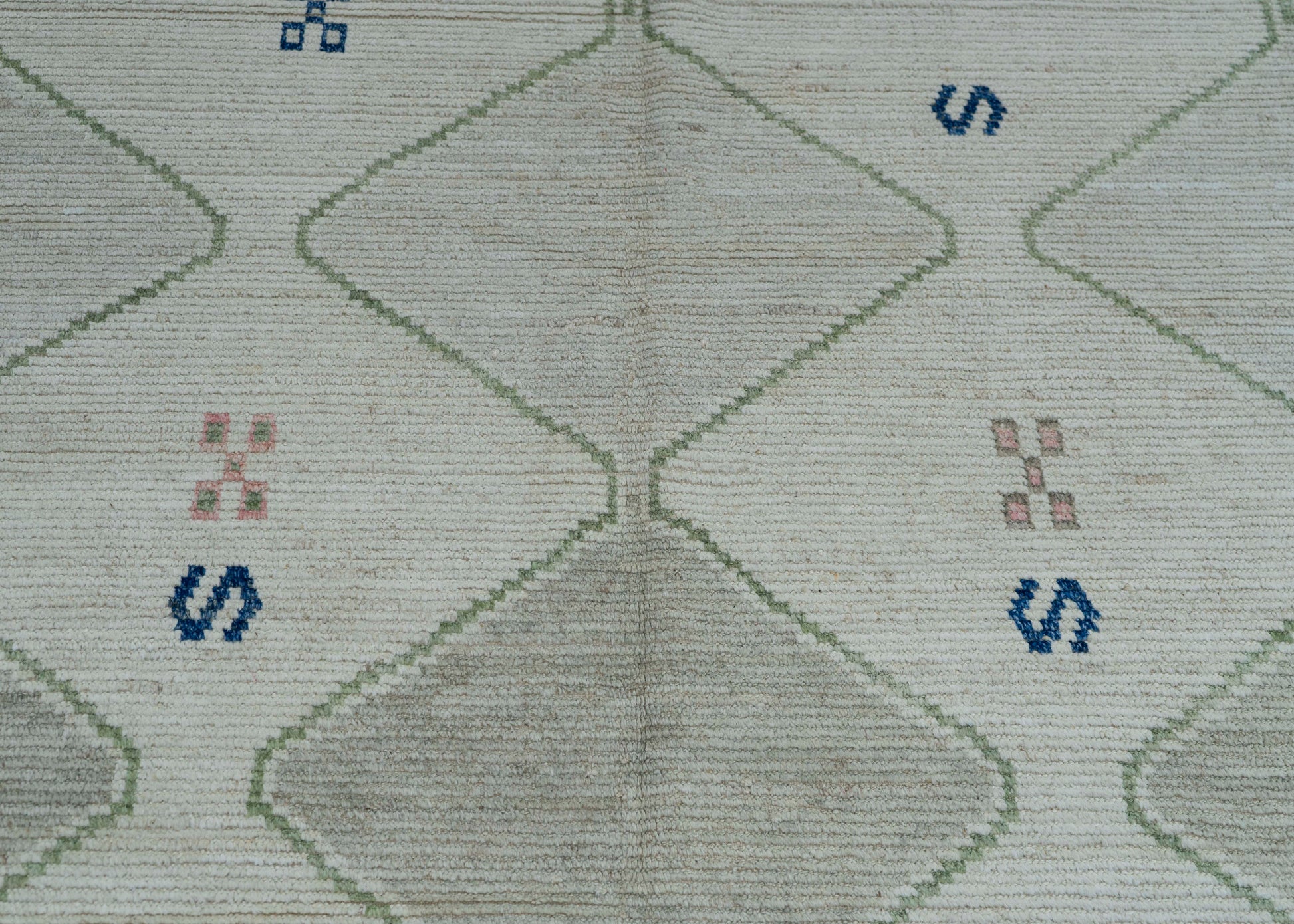 Modern Handmade Rug 10'6" x 13'11" #17168