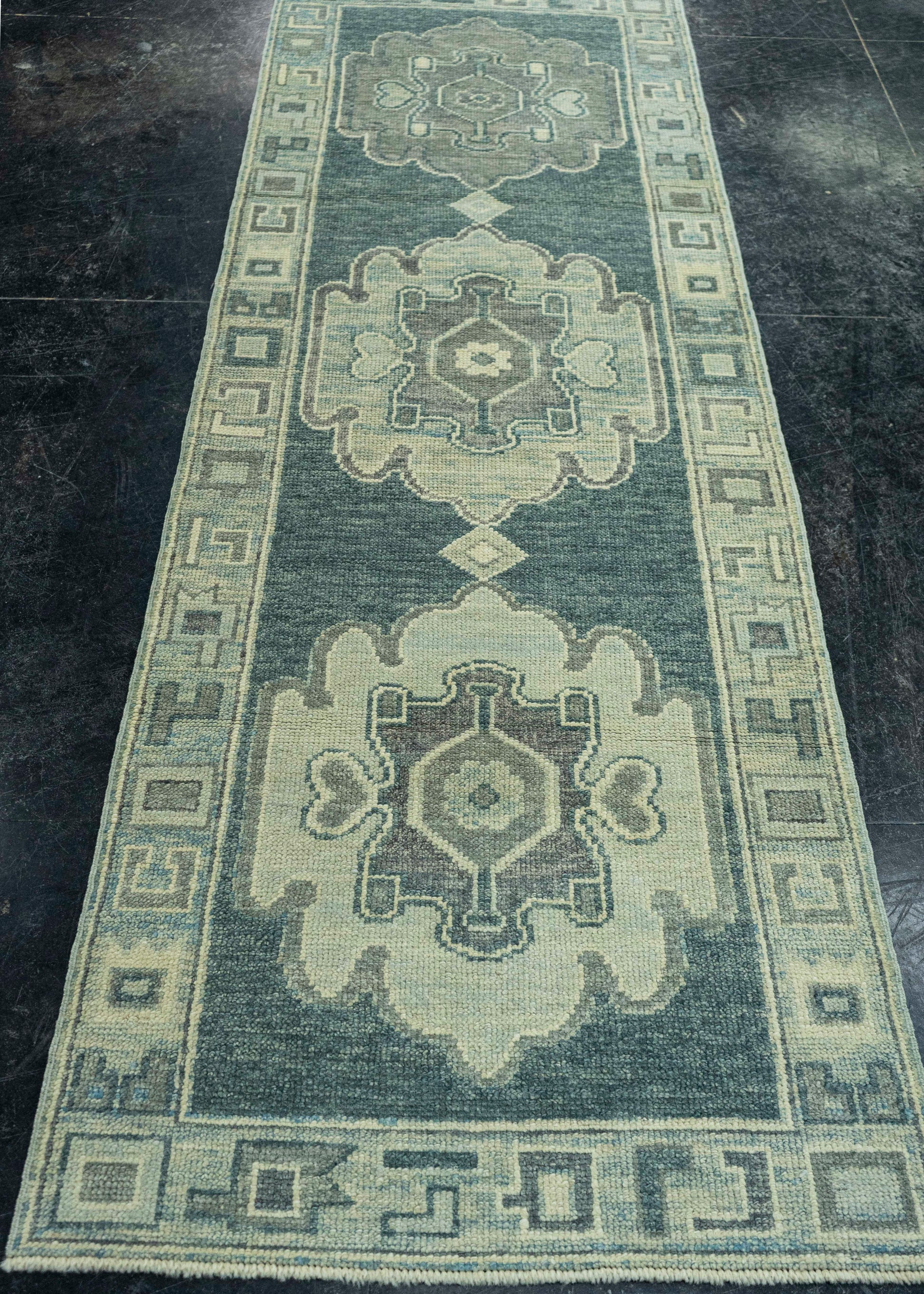 Turkish Oushak Rug 2'8" x 8'2" #19005