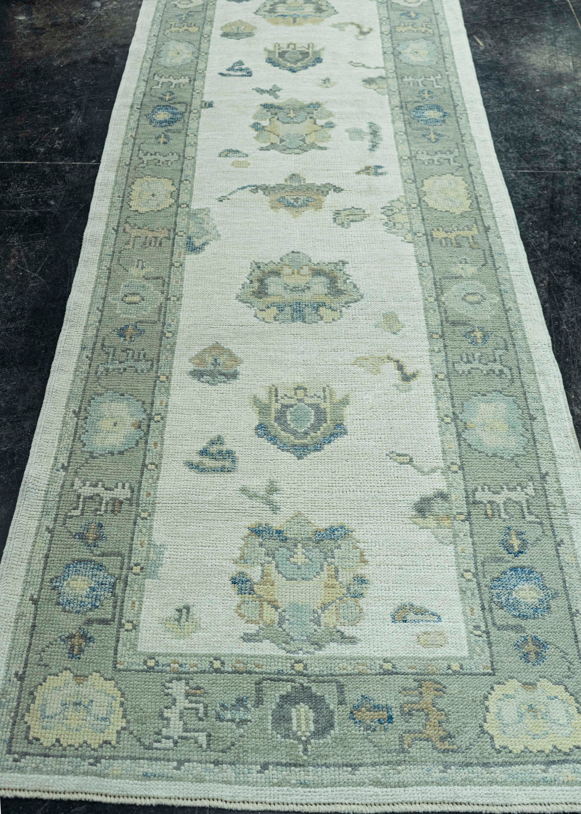 Turkish Oushak Rug 3' x 8'3" #19134