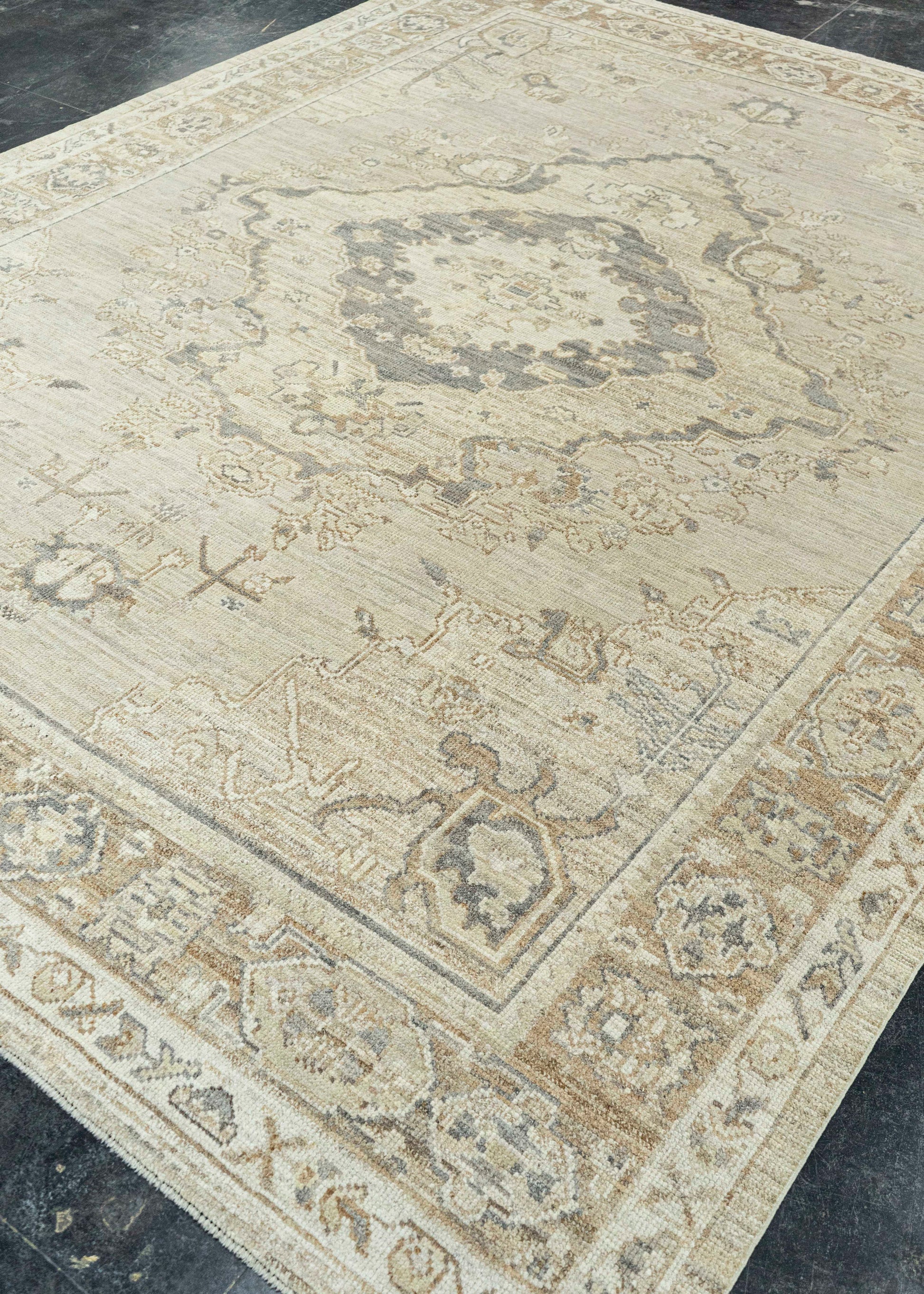 Turkish Oushak Rug 8'2" x 10'4" #23005