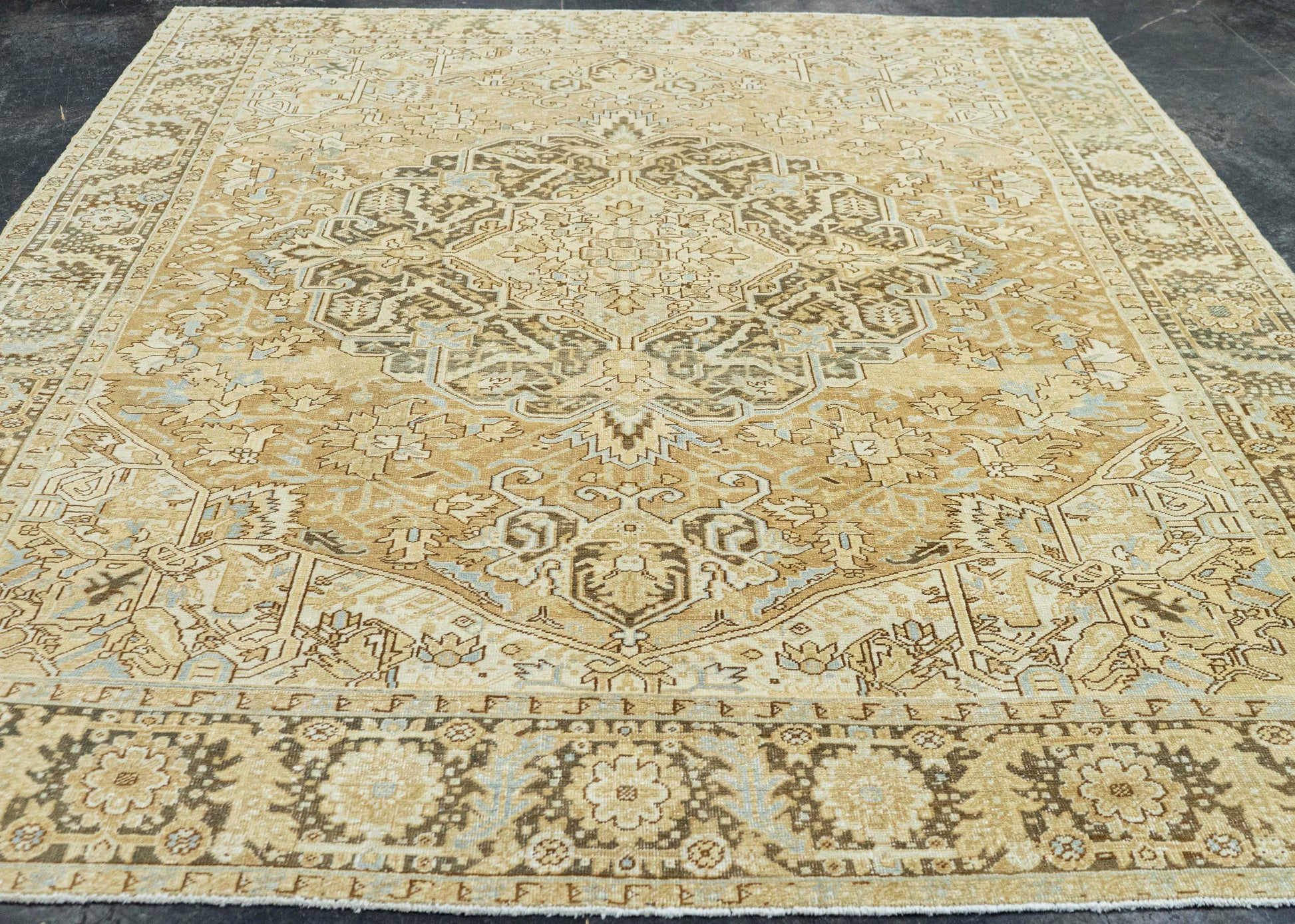Turkish Vintage Rug  8'5" x 10' #22778