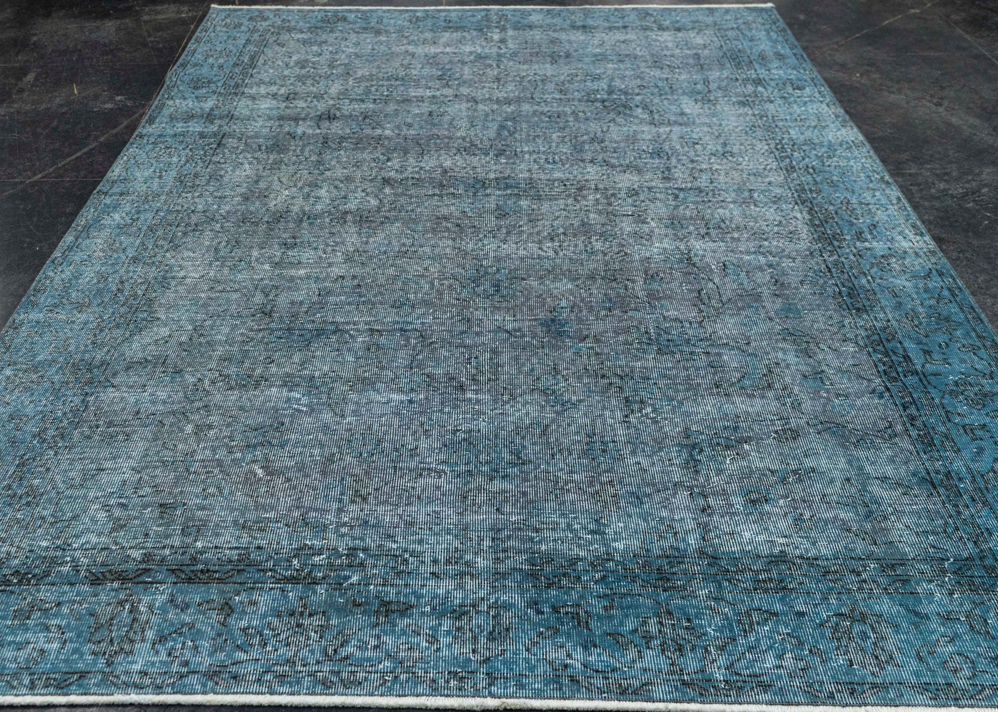 Turkish Vintage Rug  7' x 10'8" #22777