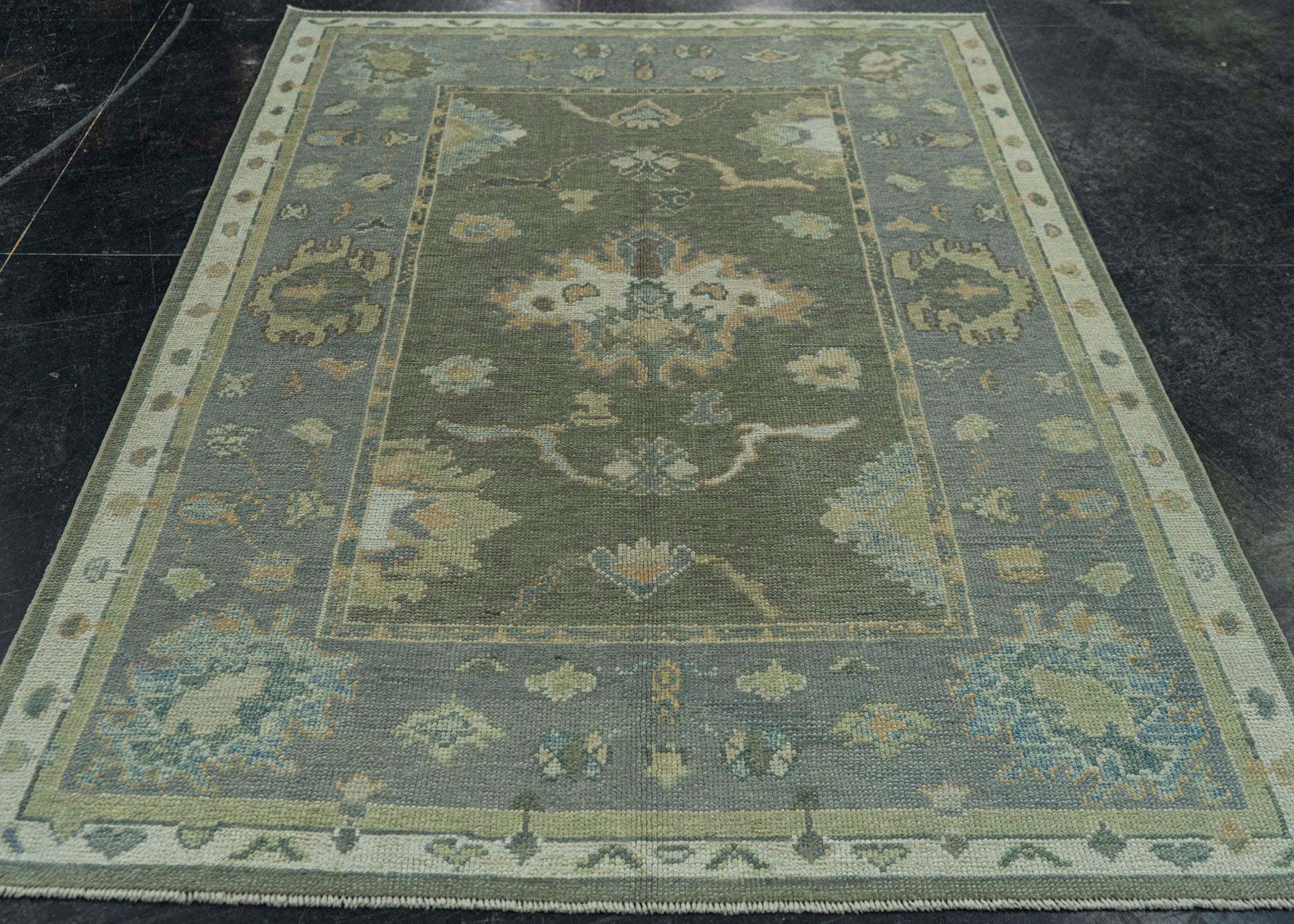 Turkish Oushak Rug 5' x 6'11" #19194