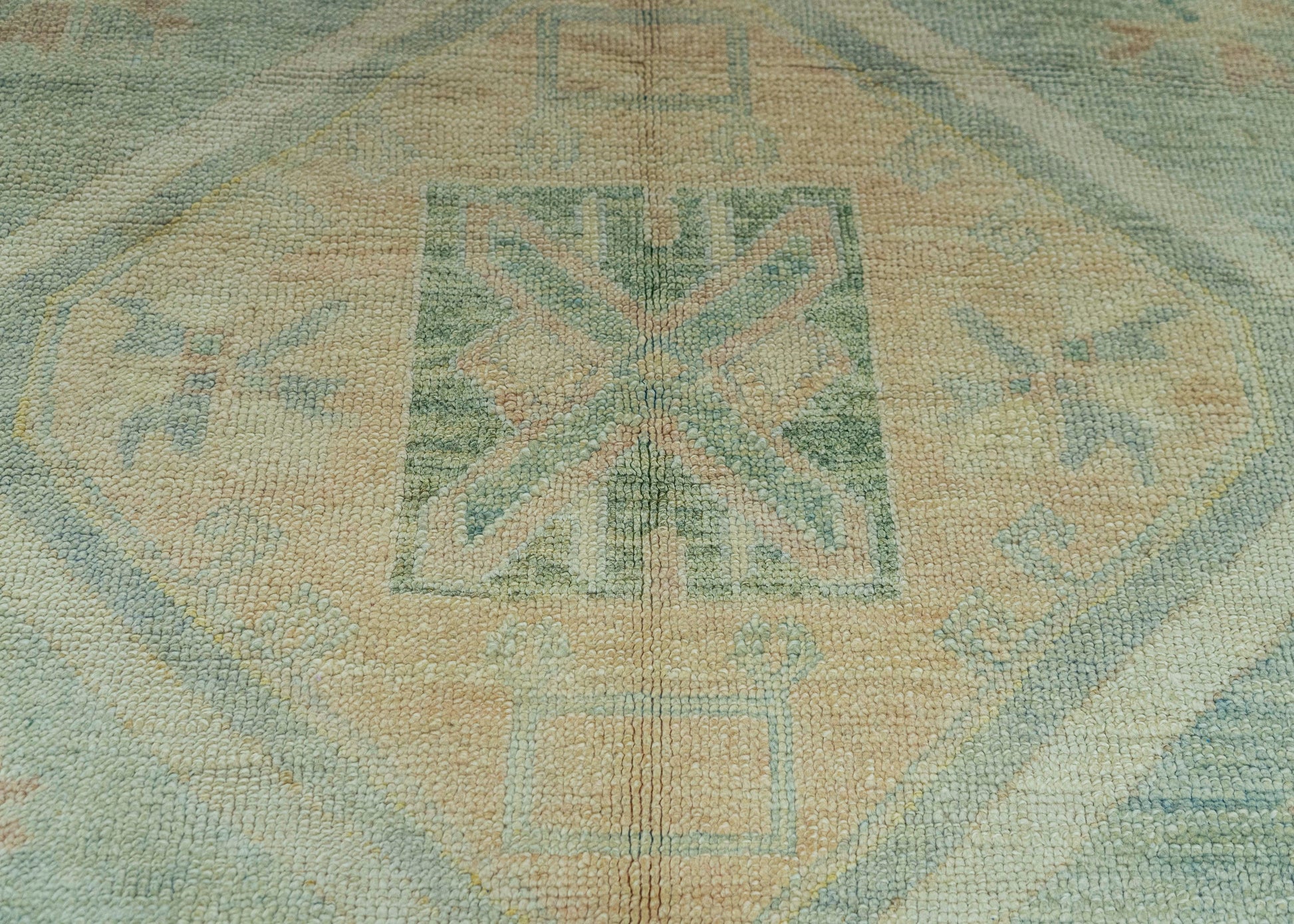 Turkish Oushak Rug 5' x 6'8" #19015