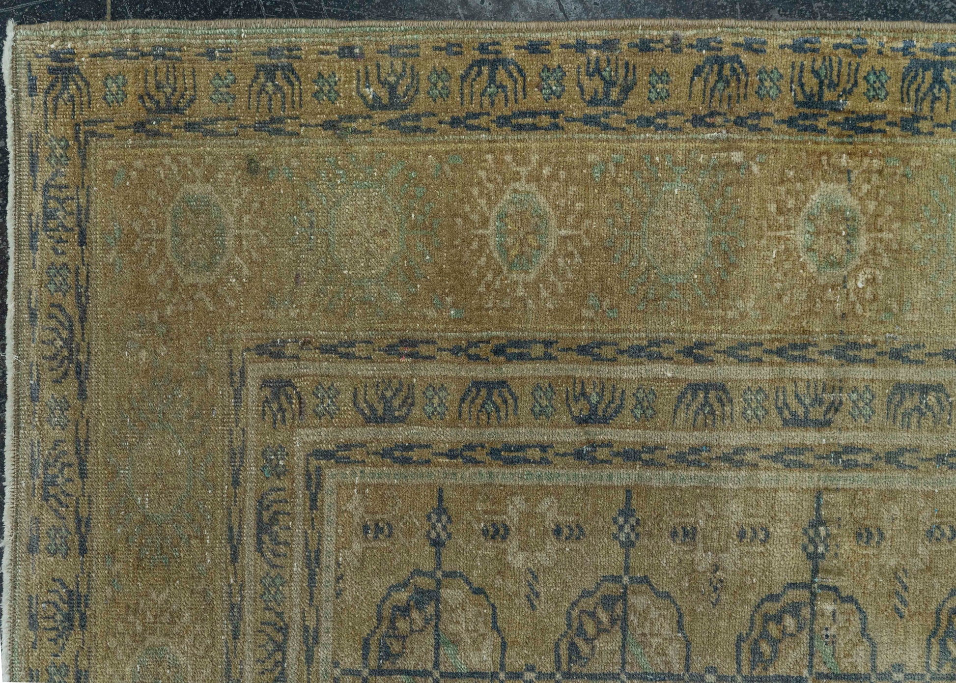 Turkish Vintage Rug 4'11" x 7'0" #20703