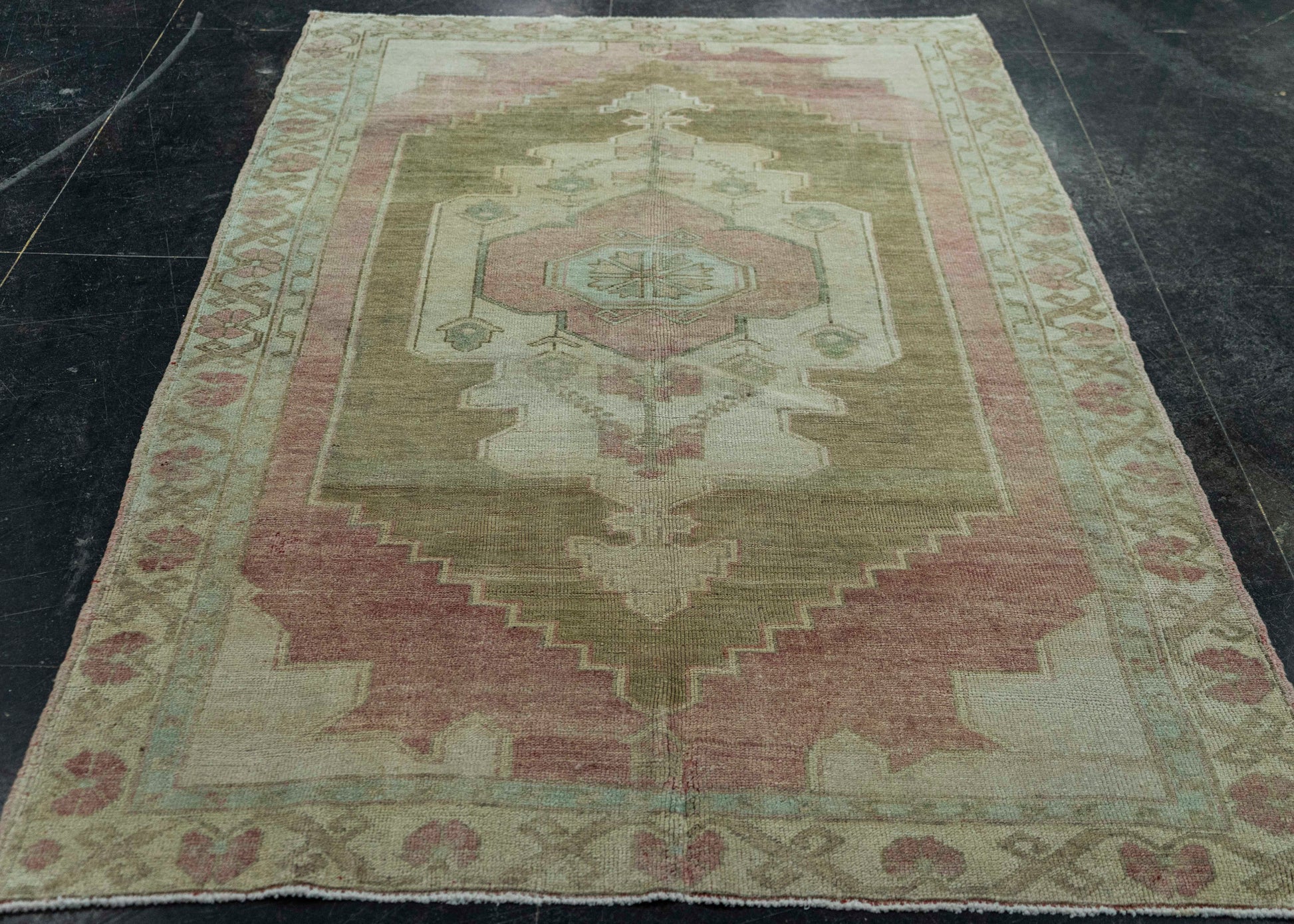 Turkish Vintage Rug 4'8" x 7'4" #20685
