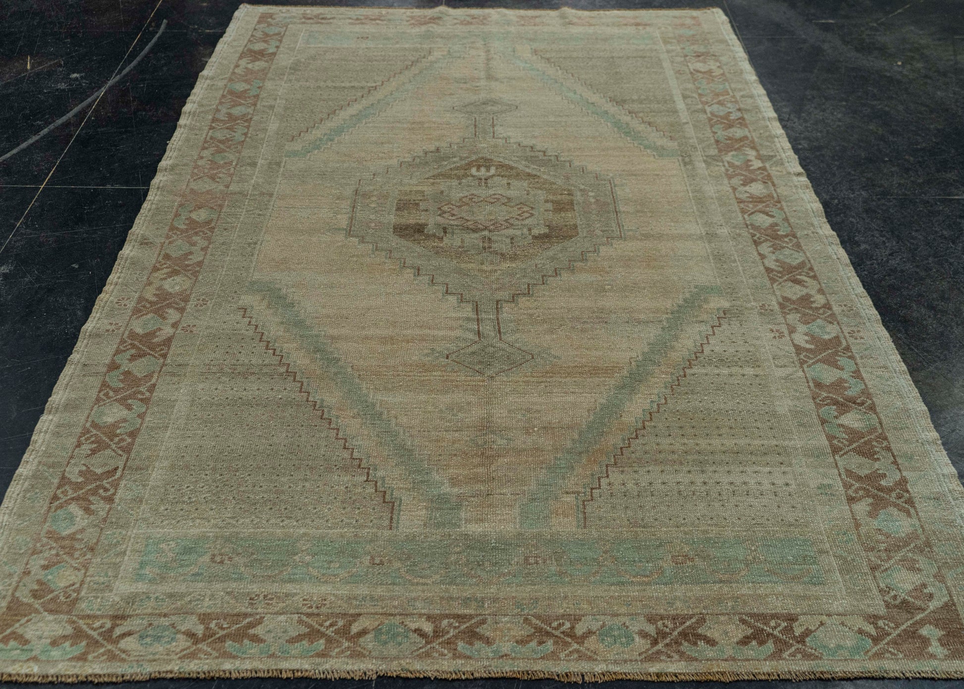 Turkish Vintage Rug 5'2" x 7'10" #20562