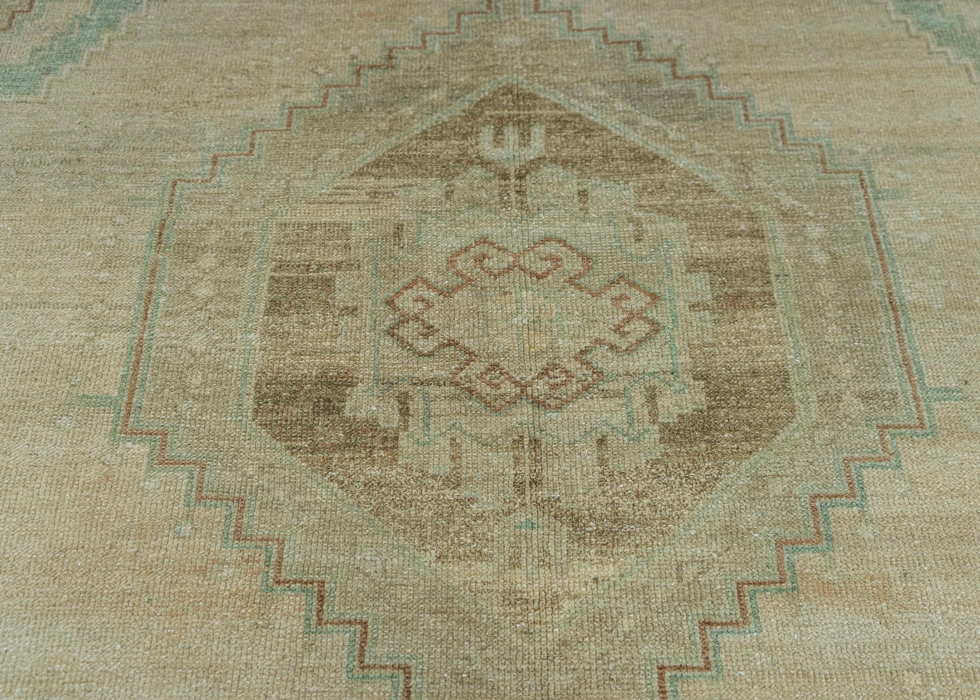 Turkish Vintage Rug 5'2" x 7'10" #20562