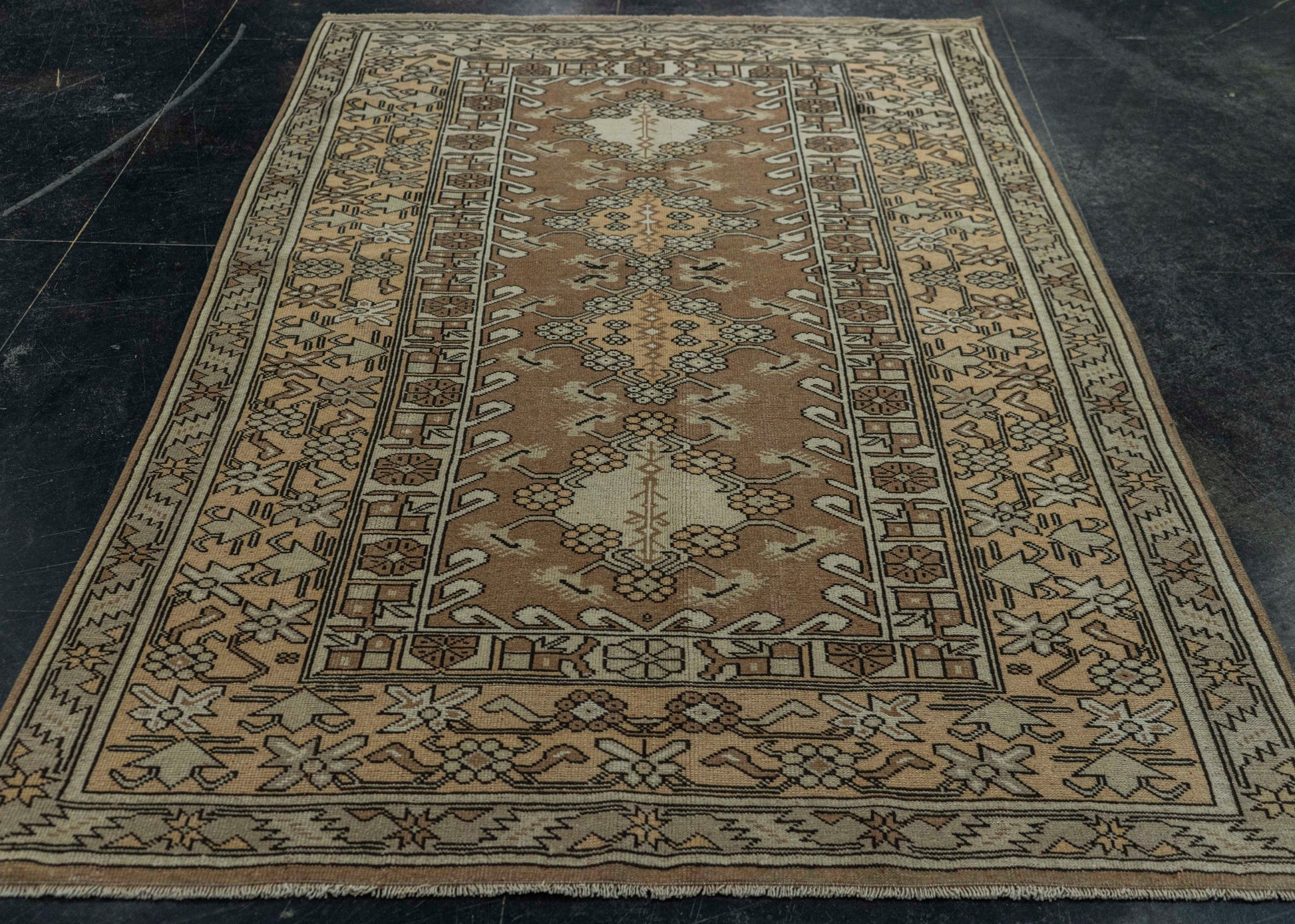 Turkish Vintage Rug 5'1" x 7'10" #20553