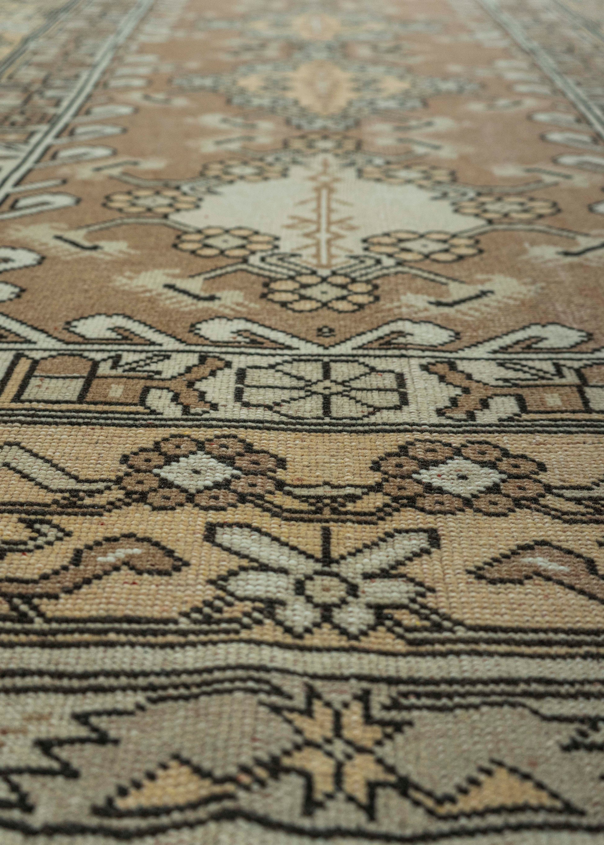 Turkish Vintage Rug 5'1" x 7'10" #20553