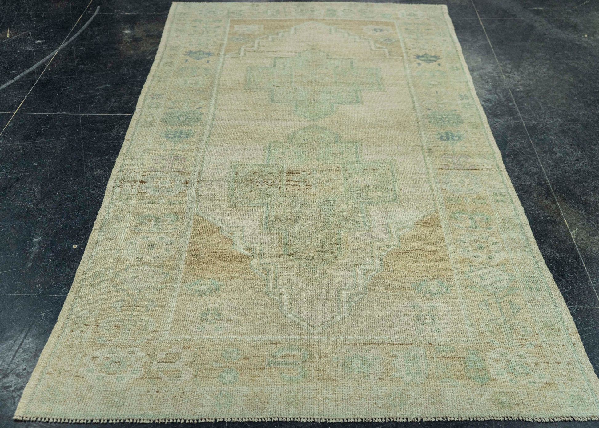 Turkish Vintage Rug 4'2" x 7'9" #20814
